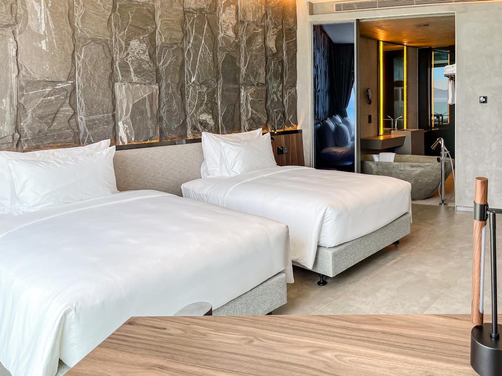 M Hotel Danang Eksteriør billede Deluxe Room