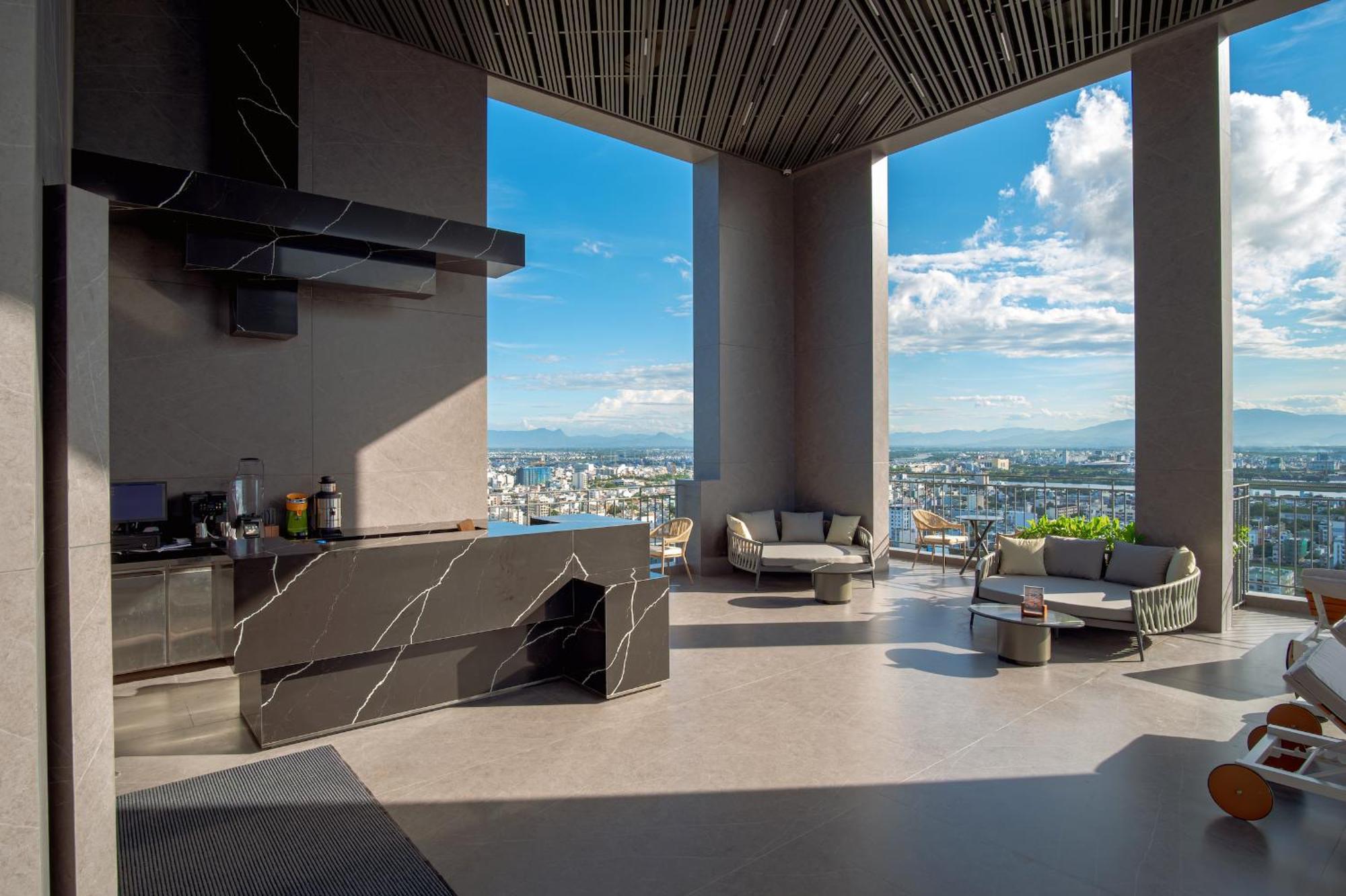 M Hotel Danang Eksteriør billede The Sky Garden