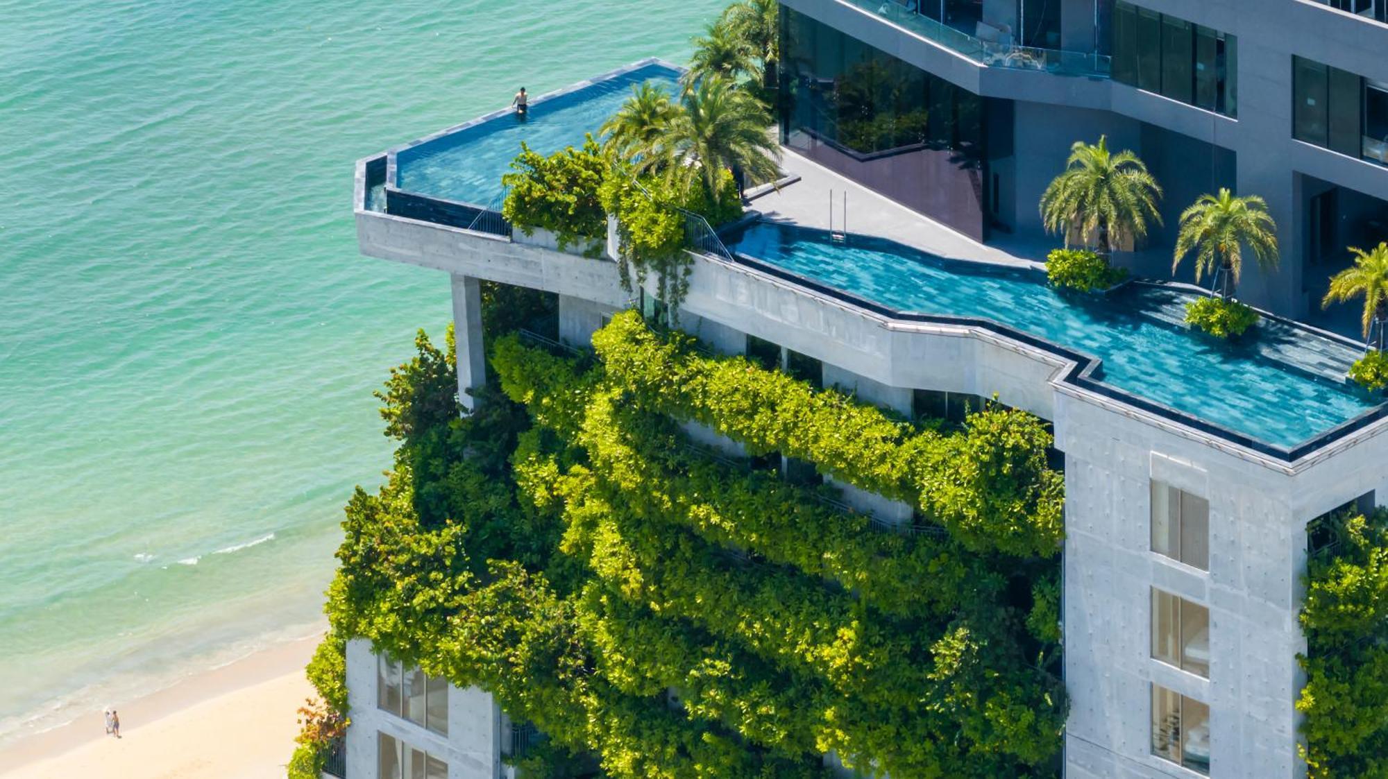 M Hotel Danang Eksteriør billede The rooftop garden