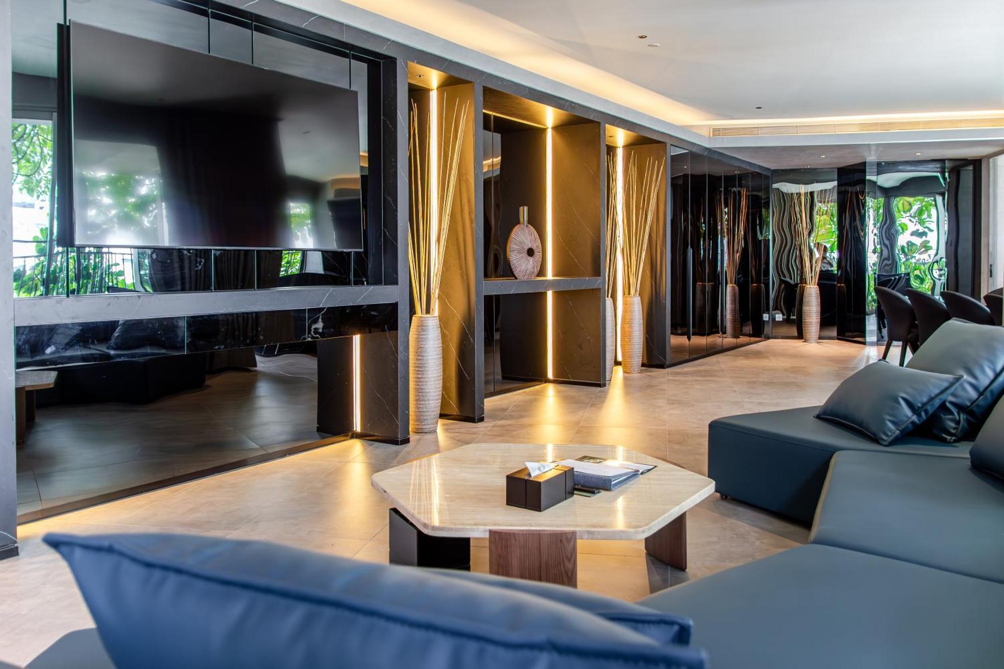 M Hotel Danang Eksteriør billede The lobby of the hotel